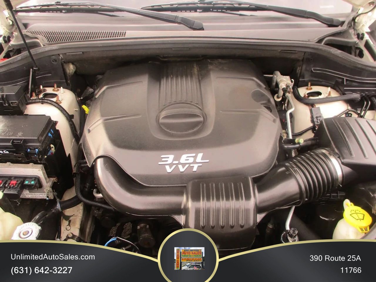 Used 2012 Jeep Grand Cherokee Laredo AWD/4WD image 13