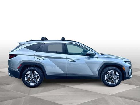 Used 2026 Hyundai Tucson SEL FWD image 9