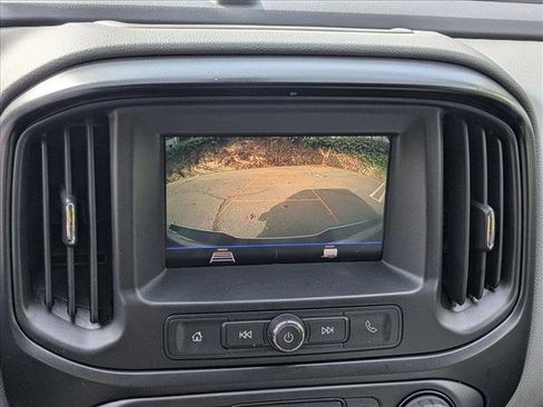 Used 2021 Chevrolet Colorado W/T w/ Custom Special Edition image 15