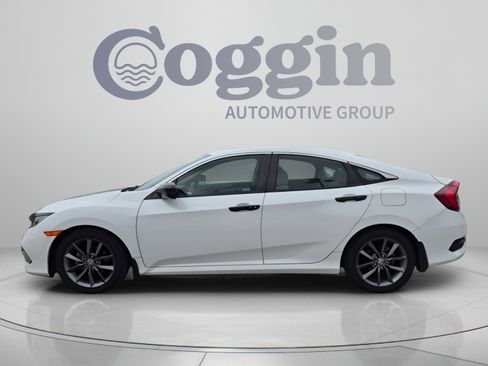 Used 2021 Honda Civic EX image 3