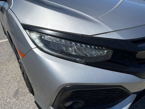 Used 2018 Honda Civic Sport Touring image 10