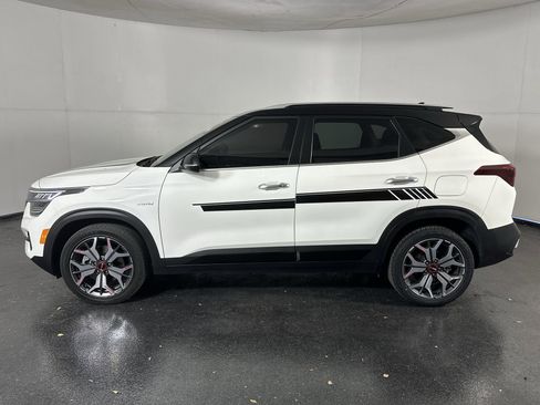 Used 2022 Kia Seltos SX image 7