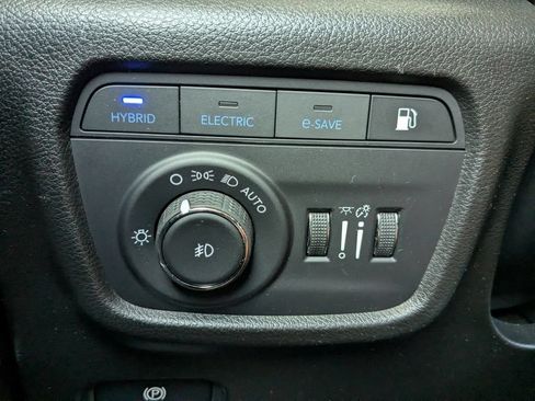 Used 2024 Jeep Grand Cherokee Limited 4xe w/ Luxury Tech Group II AWD/4WD image 15