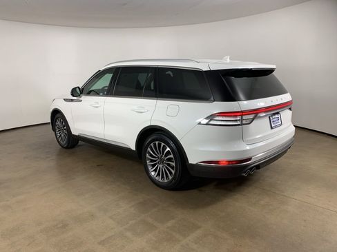 Used 2022 Lincoln Aviator Reserve RWD image 14