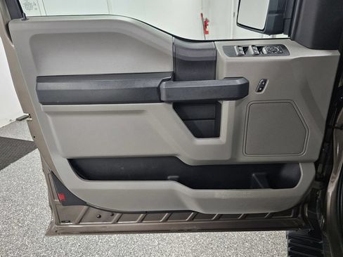 Used 2019 Ford F150 XL w/ Equipment Group 101A Mid AWD/4WD image 16