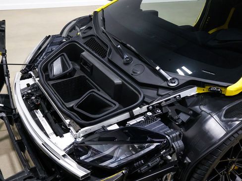 Used 2022 Lamborghini Huracan STO image 47