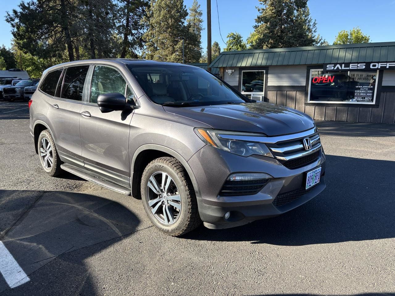 Used 2017 Honda Pilot EX-L image 6