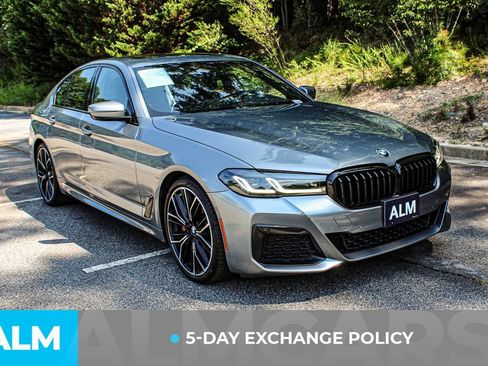 Used 2023 BMW 530i w/ M Sport Package RWD image 3