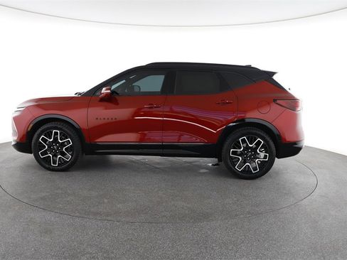 Used 2023 Chevrolet Blazer RS w/ Driver Confidence II Package image 7