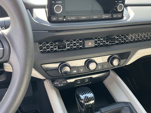 Used 2024 Honda Accord LX image 21