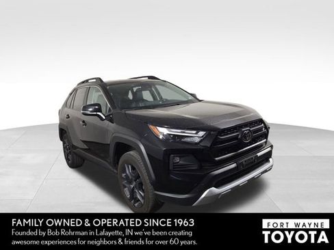 Used 2024 Toyota RAV4 Adventure AWD/4WD image 4