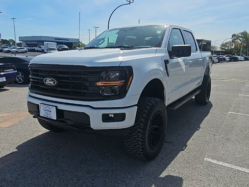 Used 2025 Ford F150 XLT w/ Equipment Group 301A Standard image 4