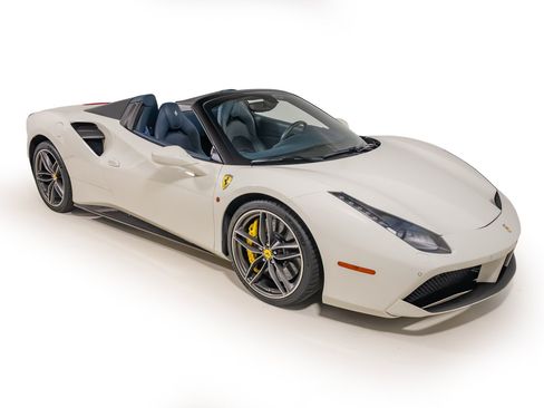 Certified 2017 Ferrari 488 Spider RWD image 18