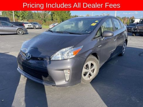 Used 2014 Toyota Prius Two FWD image 1