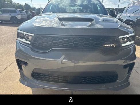 Used 2021 Dodge Durango SRT Hellcat w/ Technology Group AWD/4WD image 3