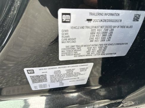 Used 2025 Chevrolet Silverado 1500 LT AWD/4WD image 16