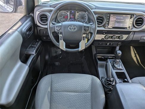 Used 2020 Toyota Tacoma SR5 image 15