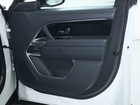 Certified 2023 Land Rover Range Rover Autobiography AWD/4WD image 36