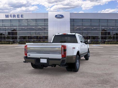 New 2026 Ford F350 King Ranch w/ FX4 Off-Road Package AWD/4WD image 8