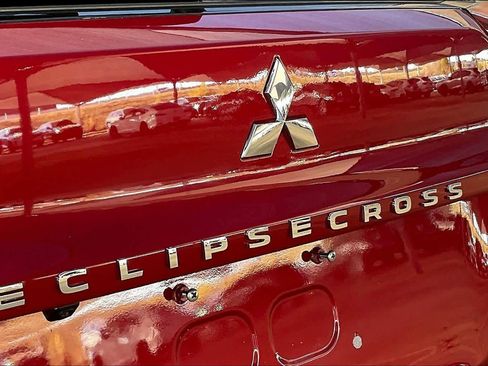 Used 2024 Mitsubishi Eclipse Cross SE image 10