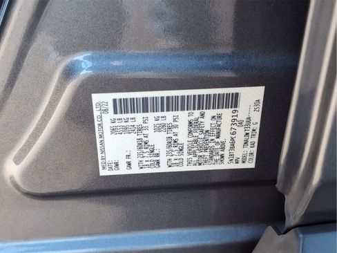 Used 2023 Nissan Rogue SV image 10