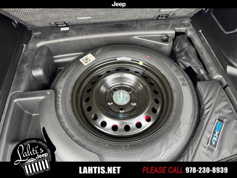 Certified 2023 Jeep Grand Cherokee 4WD 4xe image 24