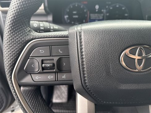 Used 2024 Toyota Tacoma TRD Sport image 27