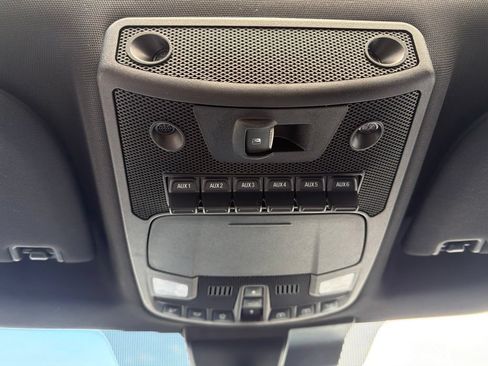 Used 2019 Ford F150 Raptor w/ Equipment Group 802A Luxury AWD/4WD image 31