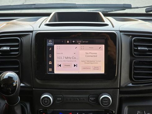 Used 2025 RAM ProMaster 2500 w/ Convenience Group image 28