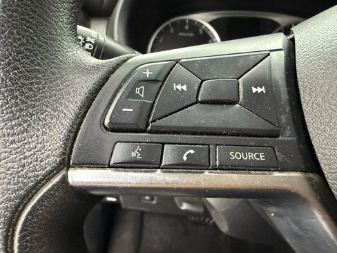 Used 2019 Nissan Kicks S w/ Interior Electronics Package image 11