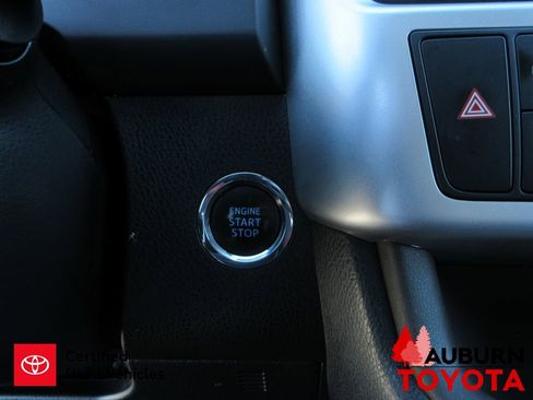 Certified 2018 Toyota Highlander XLE image 21