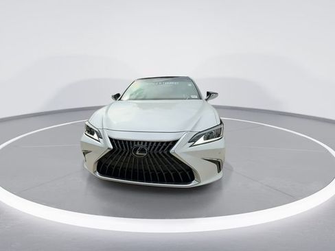 Certified 2025 Lexus ES 350 w/ Technology Package FWD image 3
