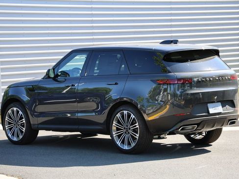 New 2026 Land Rover Range Rover Sport SE AWD/4WD image 2