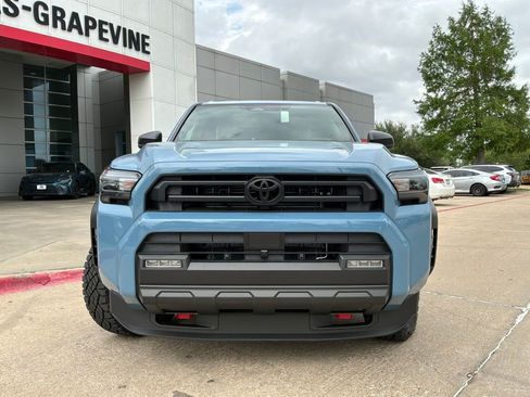 New 2026 Toyota 4Runner SR5 RWD image 3