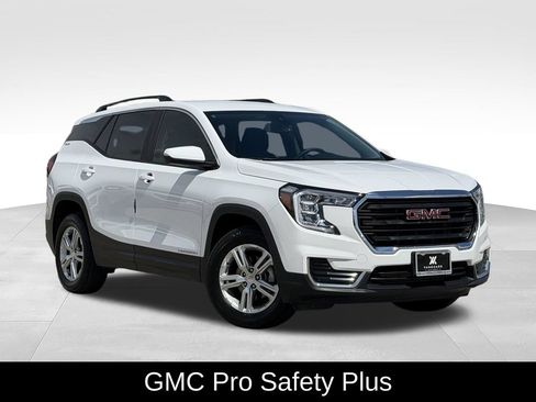 Used 2024 GMC Terrain SLE AWD/4WD image 2