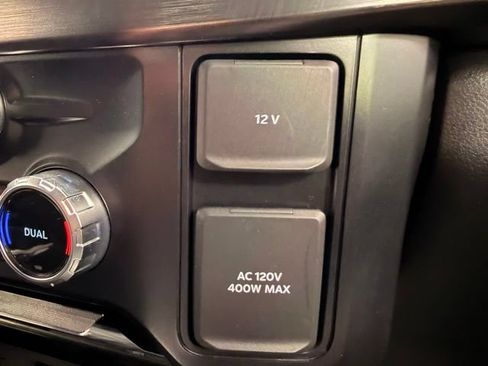 Used 2023 Ford F250 Lariat w/ Lariat Ultimate Package AWD/4WD image 43