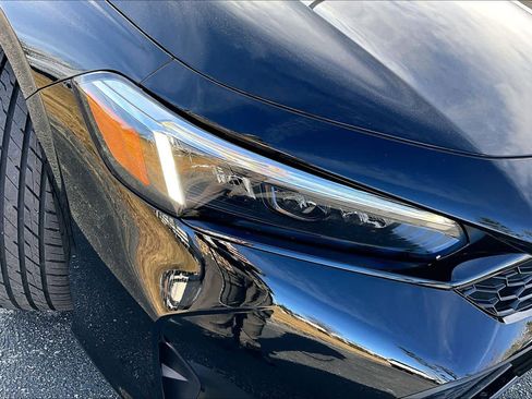 Used 2025 Honda Civic Sport image 24