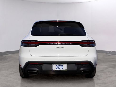 Used 2025 Porsche Macan image 6