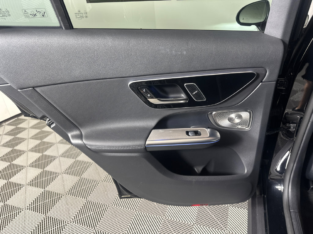 Certified 2026 Mercedes-Benz GLC 300 4MATIC image 24