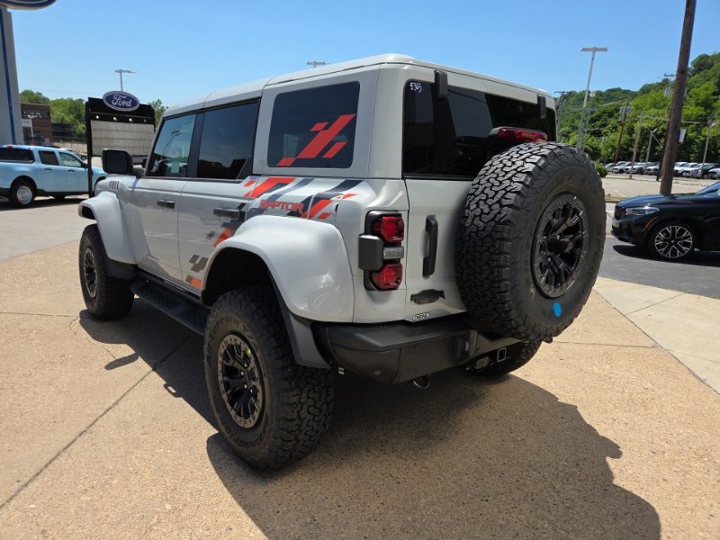 New 2026 Ford Bronco Raptor AWD/4WD image 5