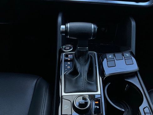 Used 2023 Kia Sportage EX image 24