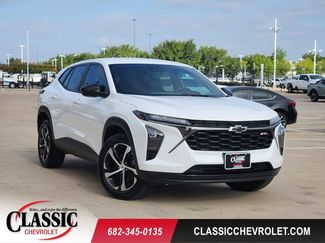 Used 2024 Chevrolet Trax RS w/ Driver Confidence Package FWD 360° Tour