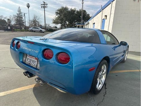 Used 2000 Chevrolet Corvette Coupe w/ Memory Pkg image 8