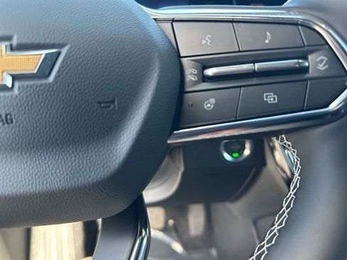 New 2026 Chevrolet Traverse LT w/ Enhanced Driving Package image 23