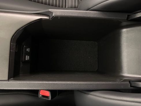 Certified 2024 Toyota Camry SE FWD image 23