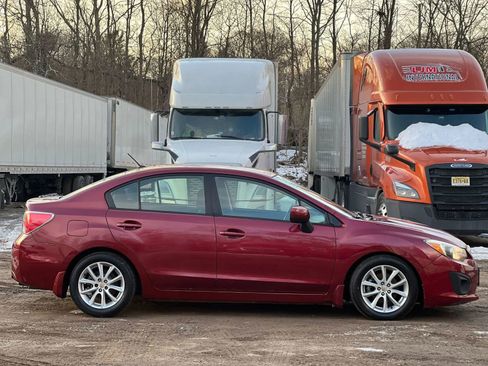 Used 2014 Subaru Impreza 2.0i Premium w/ All-Weather Package w/CVT image 7