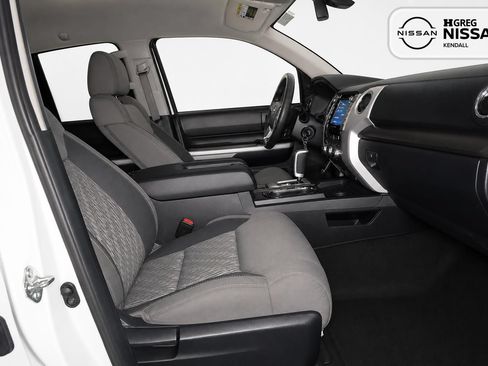 Used 2021 Toyota Tundra SR5 RWD image 8