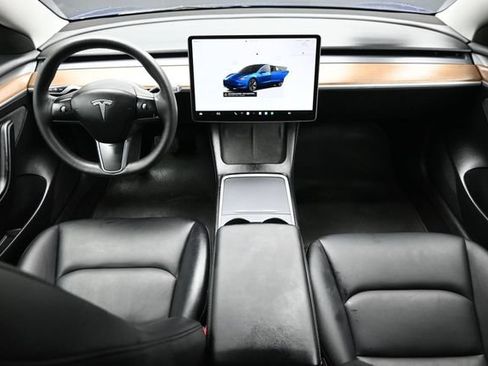 Used 2023 Tesla Model 3 Standard Range RWD image 10