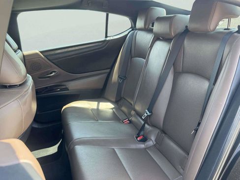Used 2024 Lexus ES 350 w/ Premium Package FWD image 39