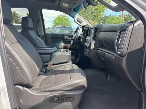 Used 2021 GMC Sierra 1500 SLT AWD/4WD image 16